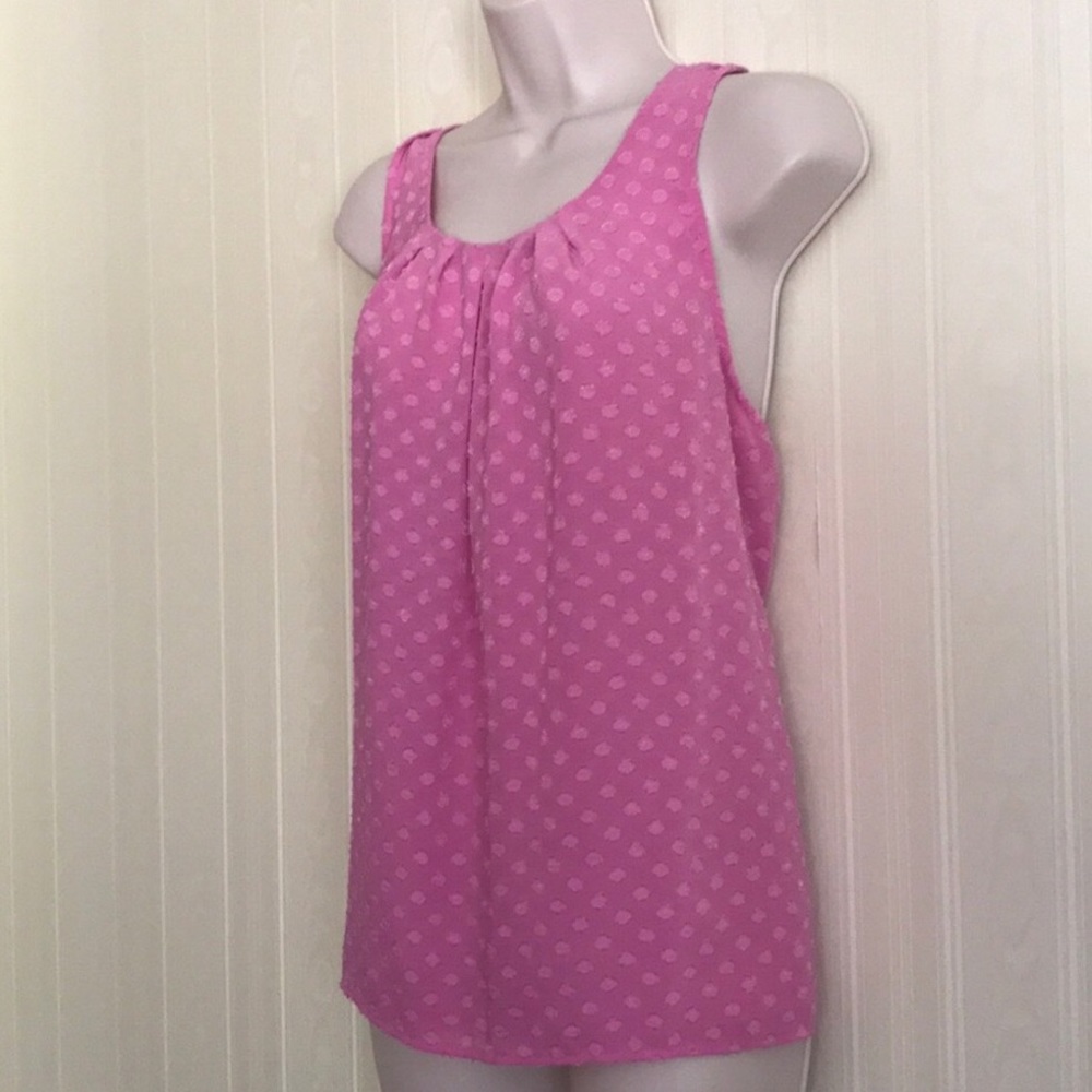 ELLE pink top w/textured dots RARELY WORN